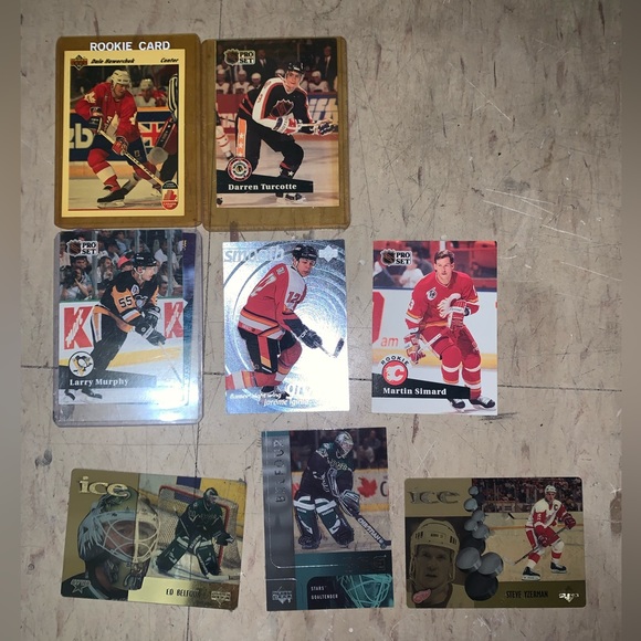 Autographed pictures and some cards - Picture 7 of 7